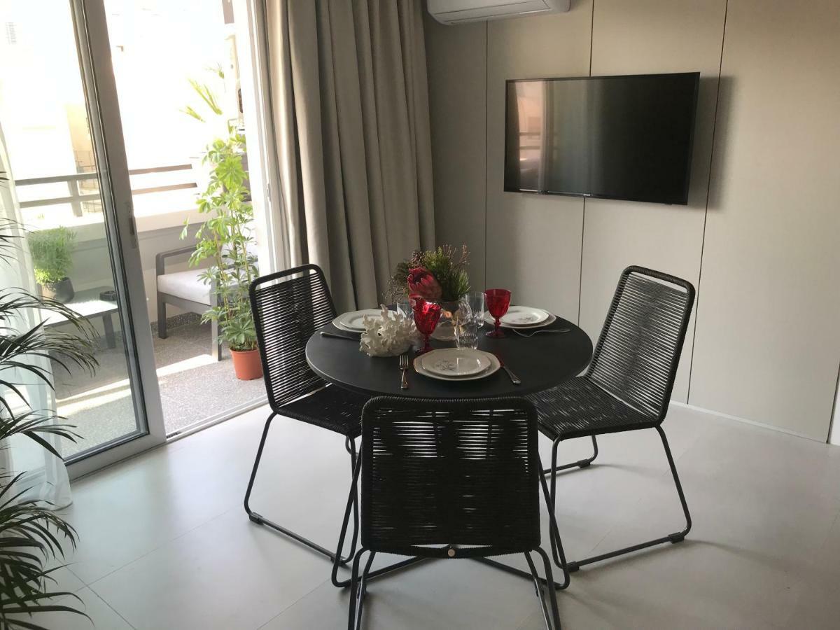 Levante Holiday Apartments Larnaca Esterno foto
